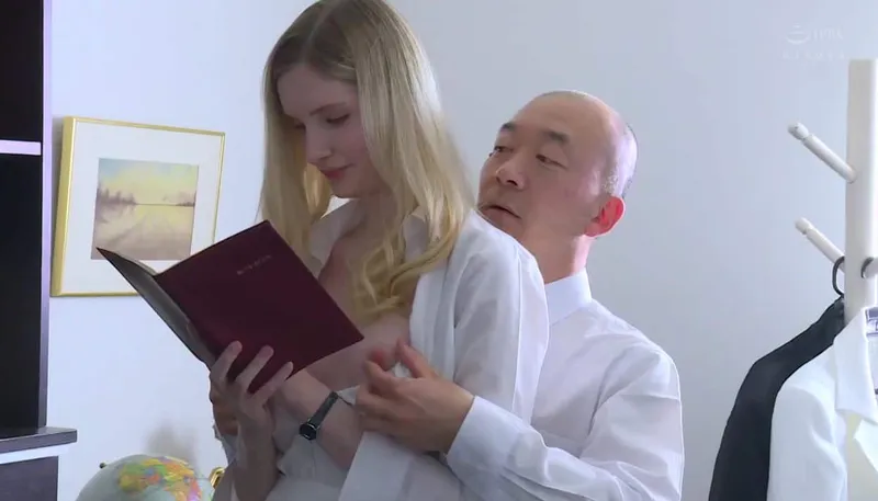 Cô vợ chấp nhận làm gấu cho đối tác của anh xã để trả nợ